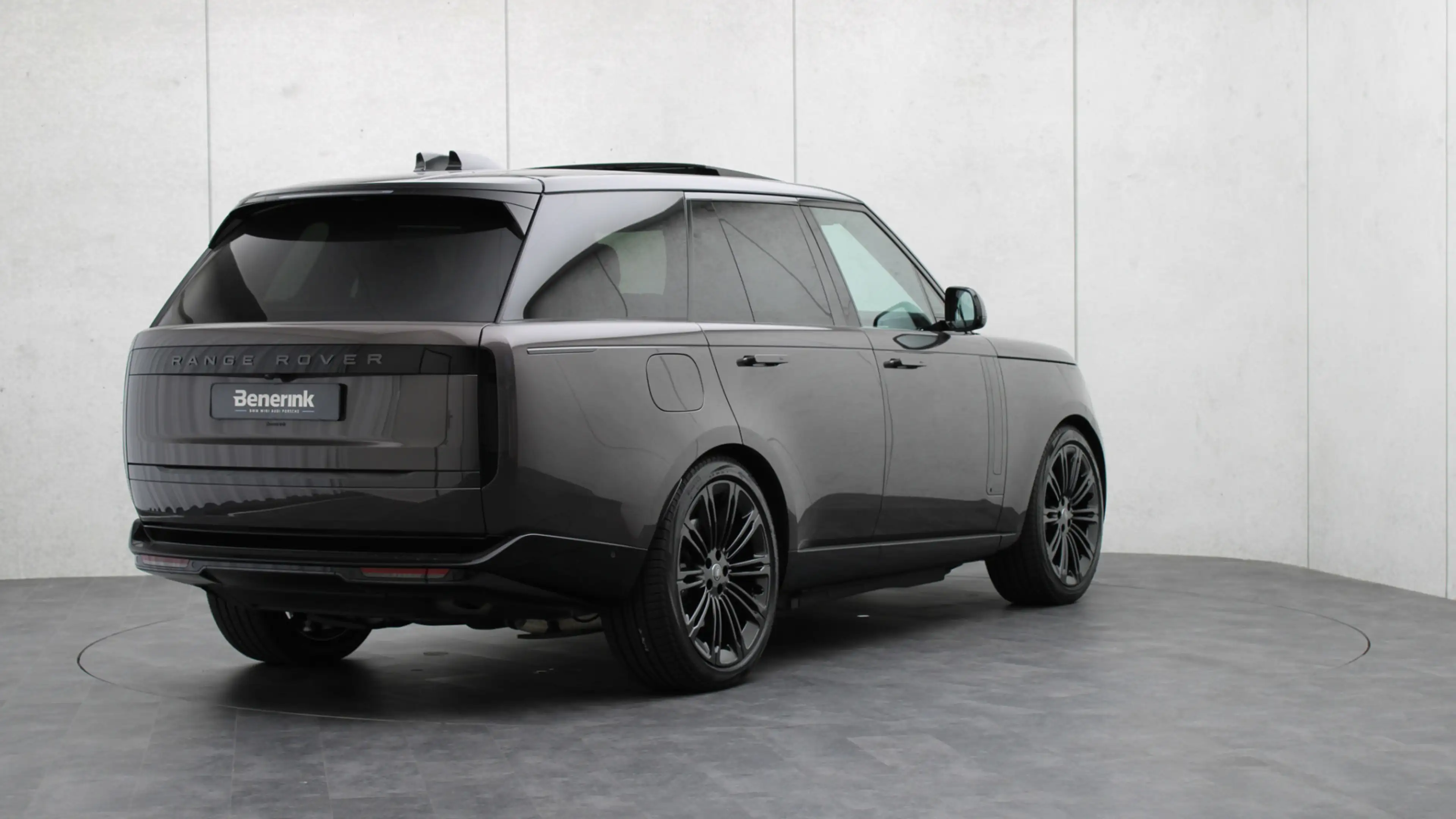 Land Rover Range Rover P550e Autobiography | Meridian Signature | Head-up — photo 4