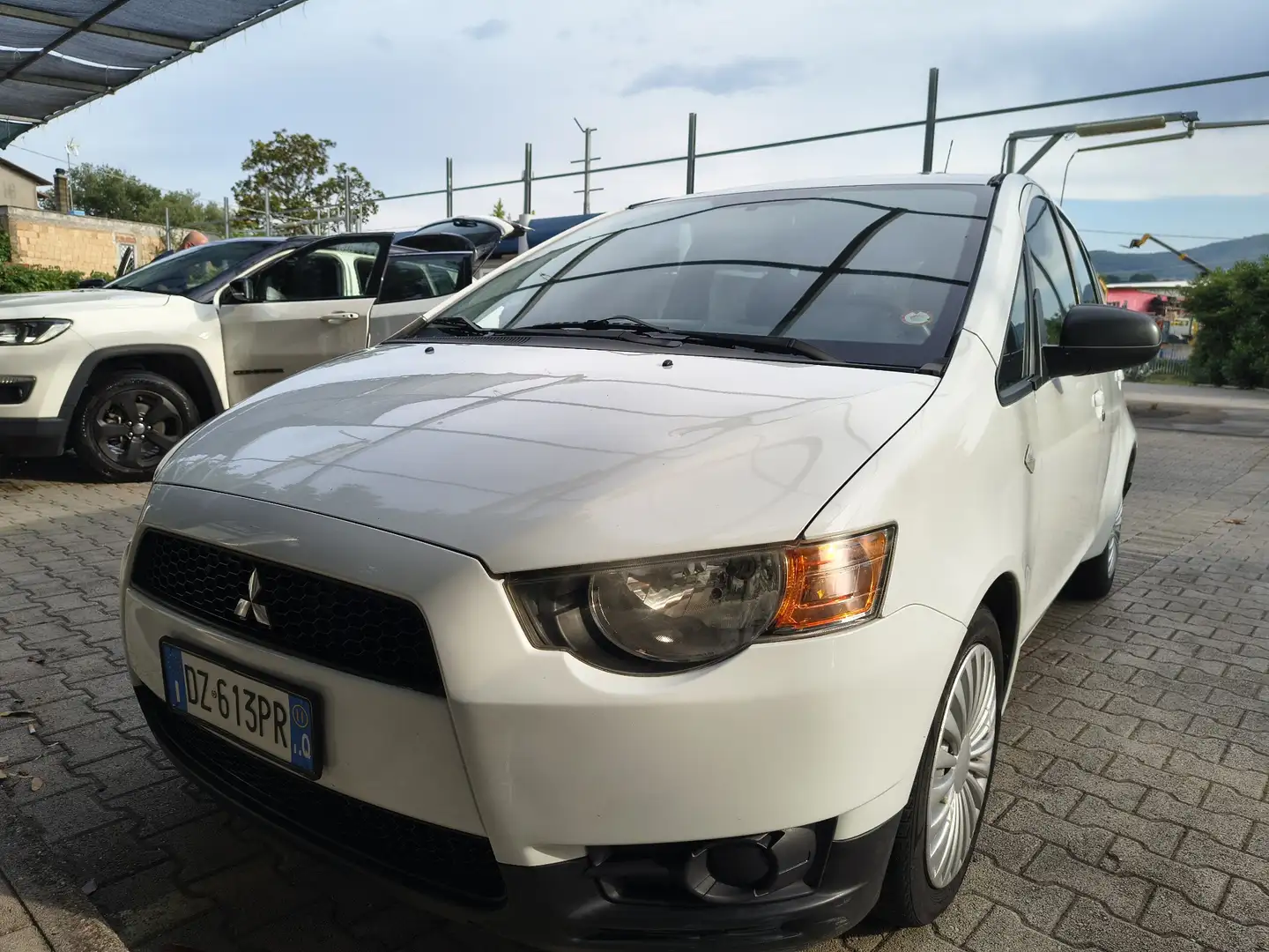 Mitsubishi Colt 5p 1.1 Sound Climatic - 2