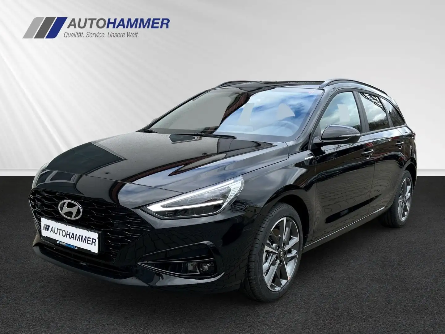 Hyundai i30 Kombi 1.5T DCT ADVANTAGE SHZ LHZ LED Navi Schwarz - 1