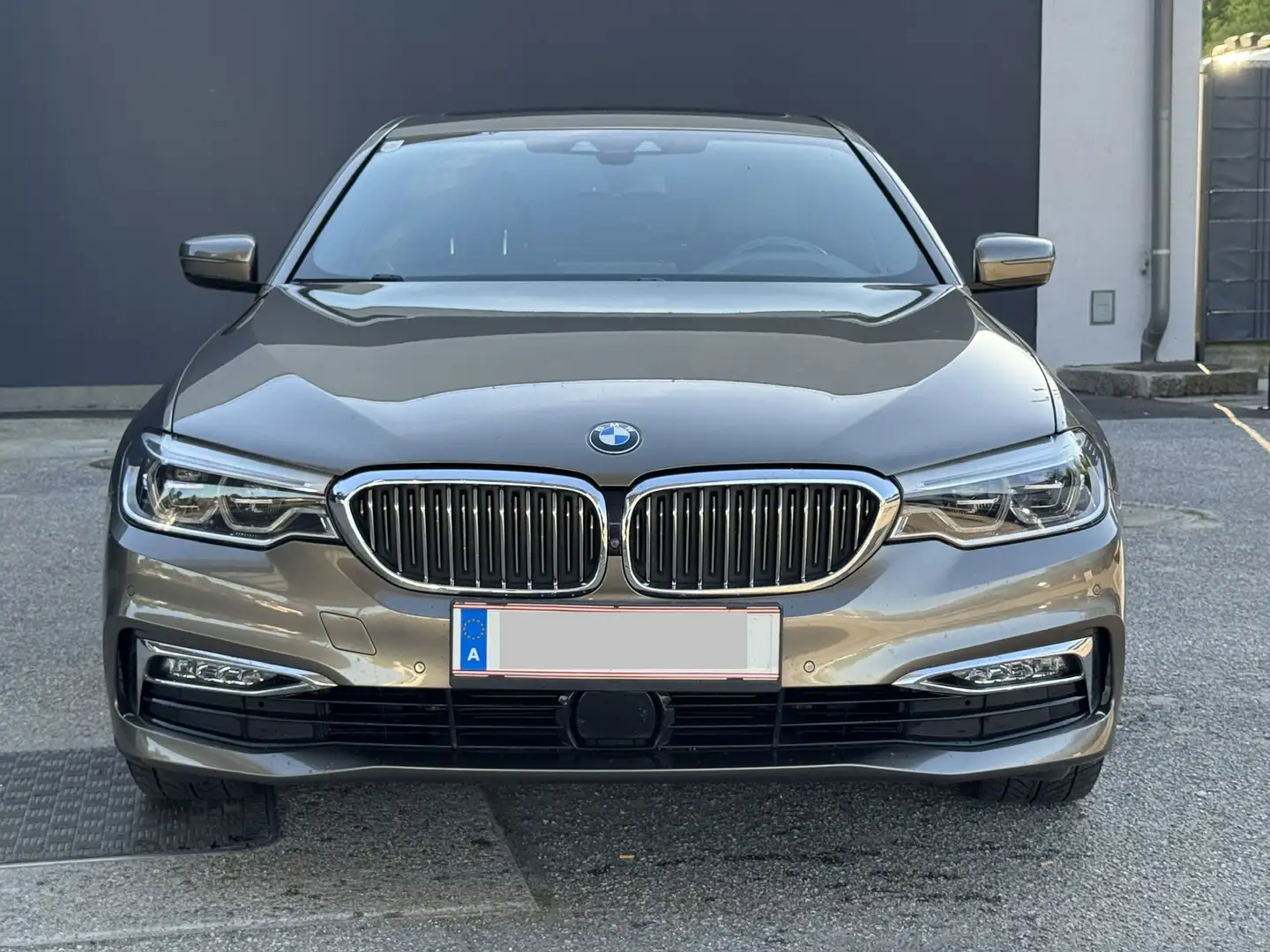BMW 530 530e PHEV iPerformance - 1