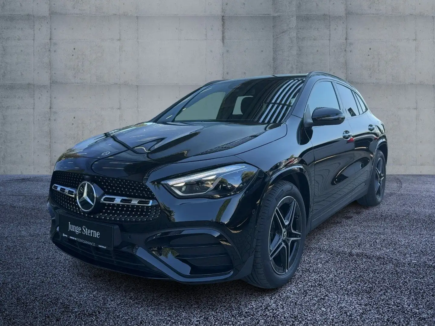 Mercedes-Benz GLA 200 d 4MATIC Österreich-Edition AMG Line Schwarz - 2