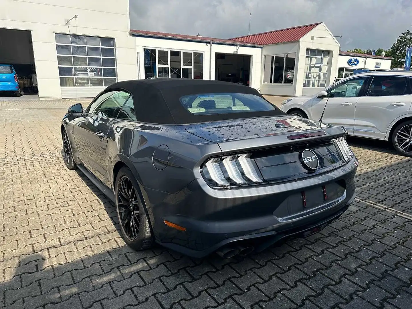 Ford Mustang 5.0 GT V8 *MAGNE-RIDE*NAVI*ACC* Grau - 2