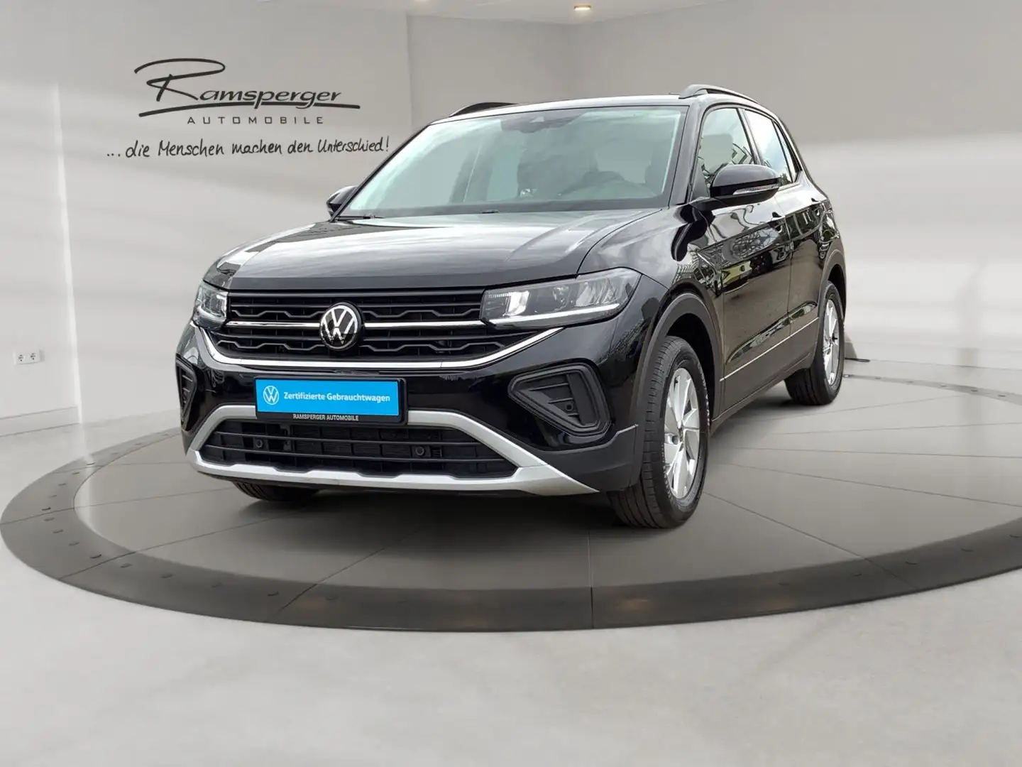 Volkswagen T-Cross 1.5 TSI DSG Life AHK ACC LED Navi SHZ PD Schwarz - 2