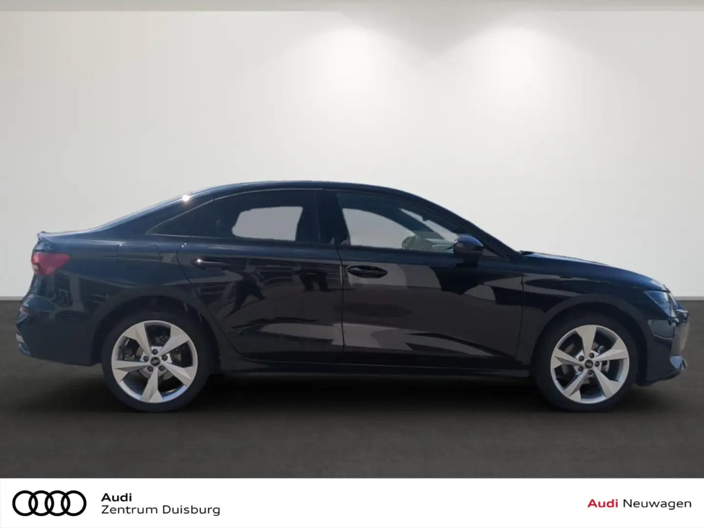 Audi A3 Limousine 30 TFSI advanced Noir - 2