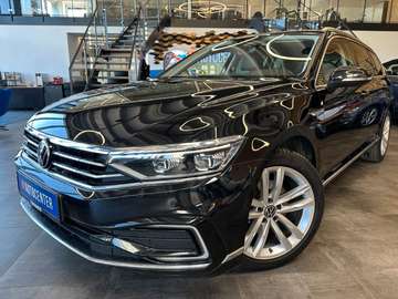 Passat GTE *Keyless*SitzHZ(V/H)*3-Zonen*Massage*