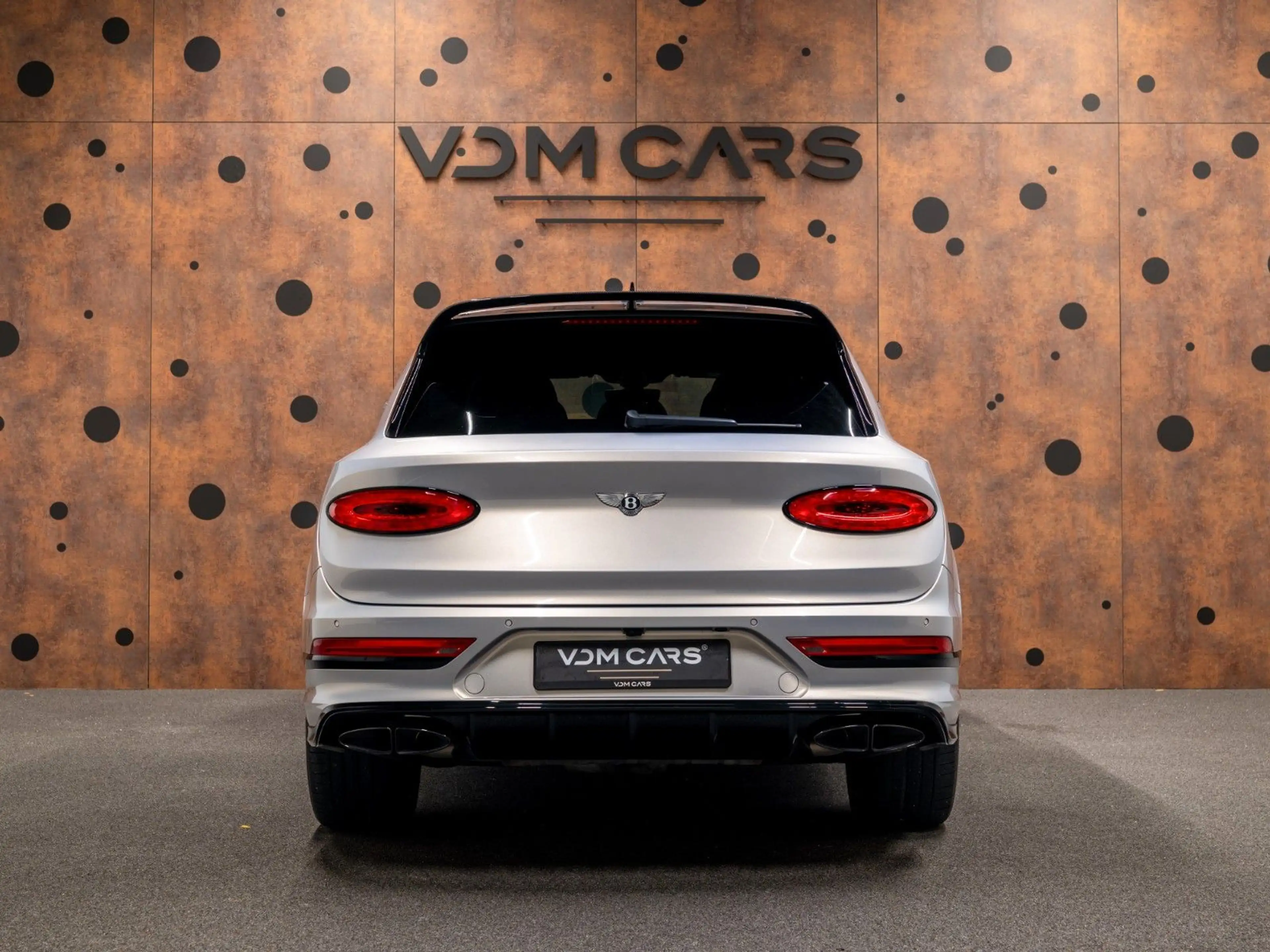 Bentley Bentayga 3.0 Hybrid 4WD*FIRST EDITION*NAIM* — photo 4