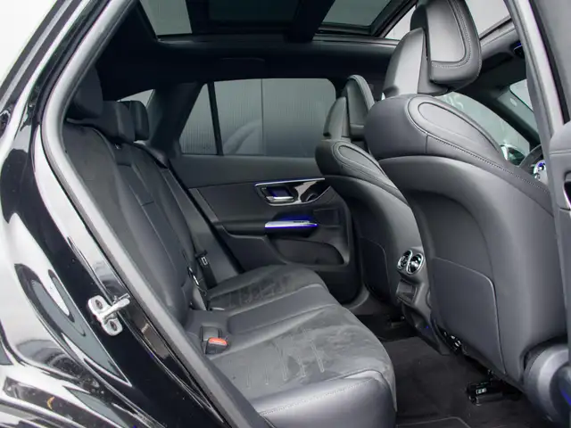 Mercedes-Benz GLC view 9