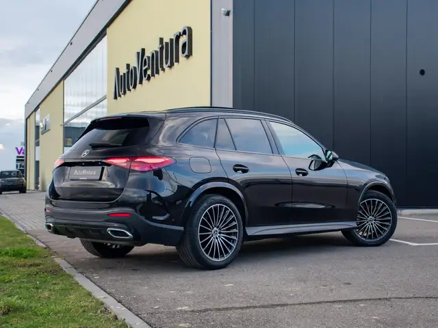 Mercedes-Benz GLC view 5