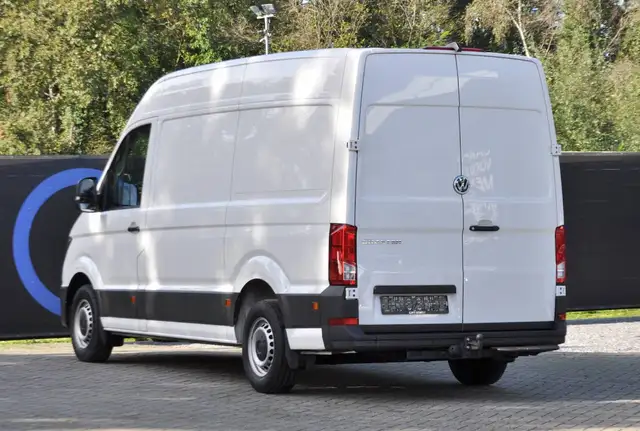 Volkswagen Crafter view 3