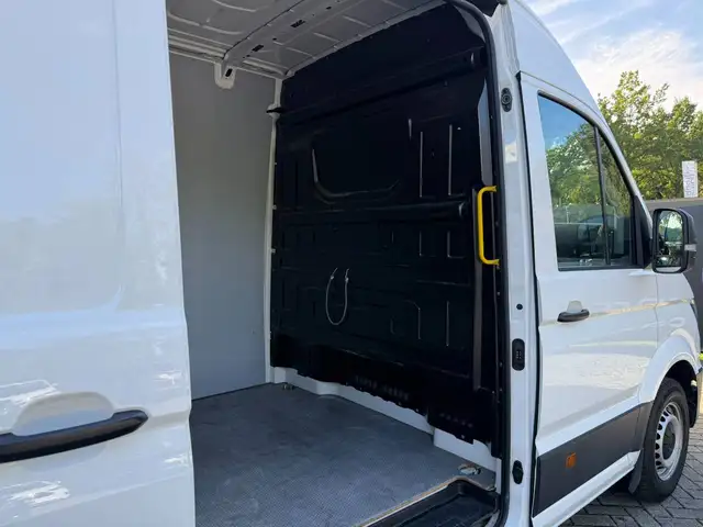 Volkswagen Crafter view 12
