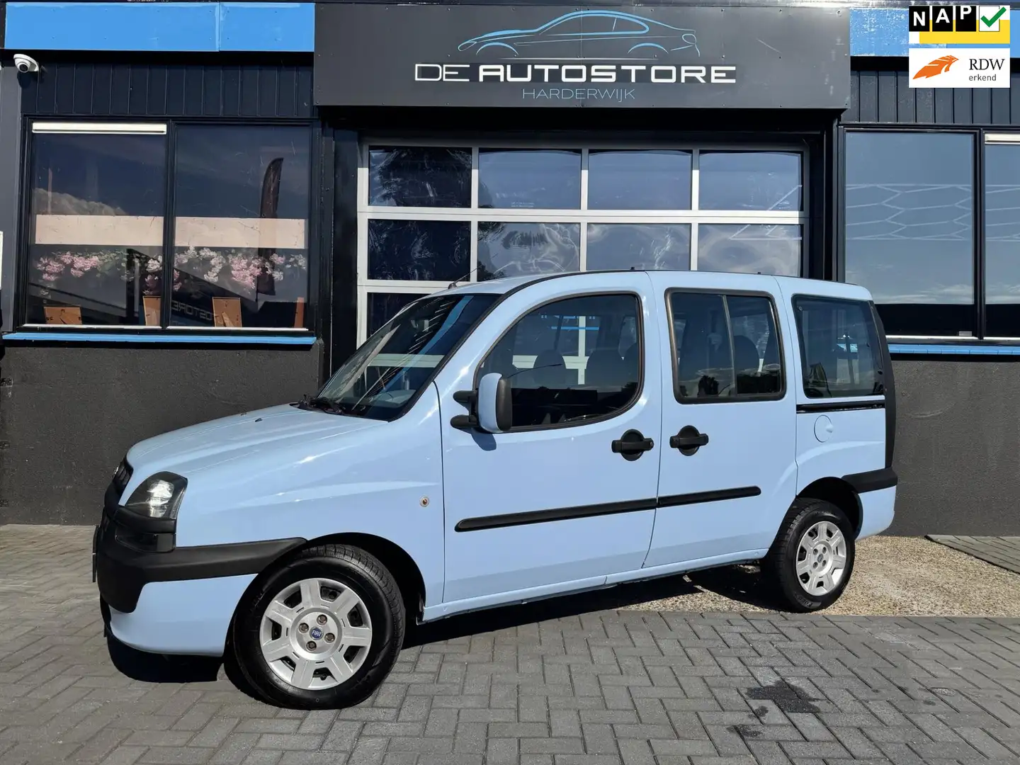 Fiat Doblo 1.6-16V Family Airco Elec Ramen Trekhaak Dealer on Blauw - 1