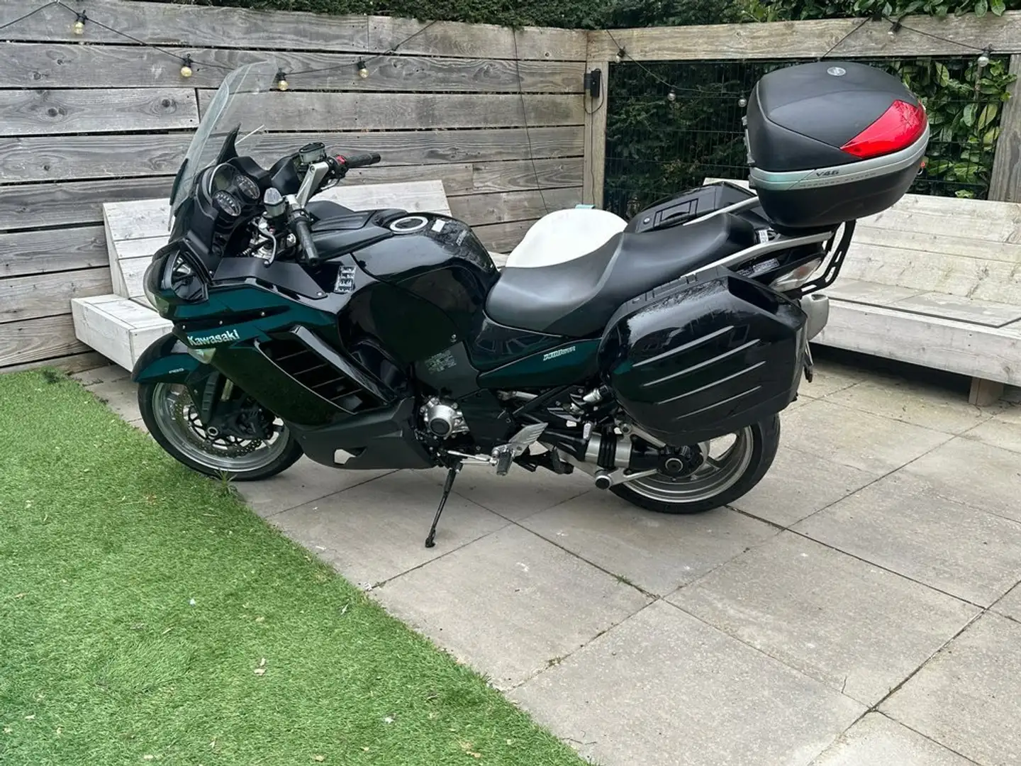 Kawasaki GTR 1400 Negru - 1