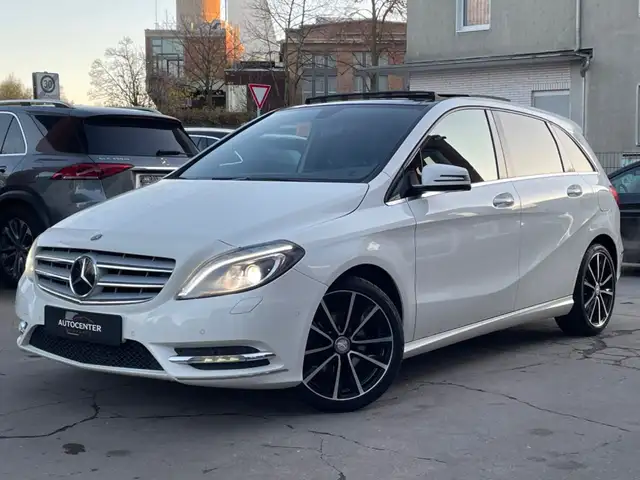 Mercedes-Benz B 220 d*EXCLUSIVE-PAKET*PANORAMA*KAMERA*LEDER*