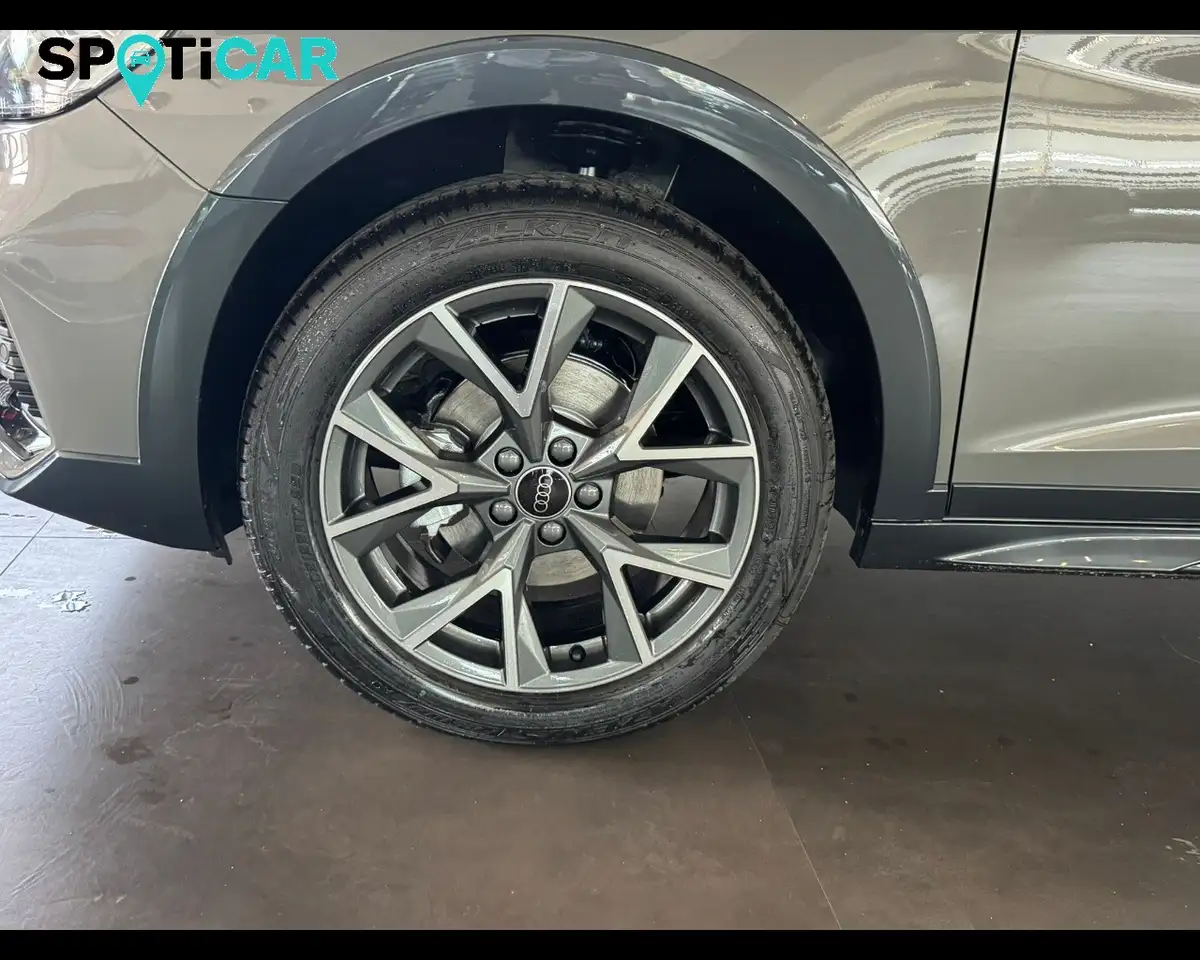 Audi A1 allstreet 30 1.0 tfsi Identity Contrast 116cv s tronic, миниатюра 6