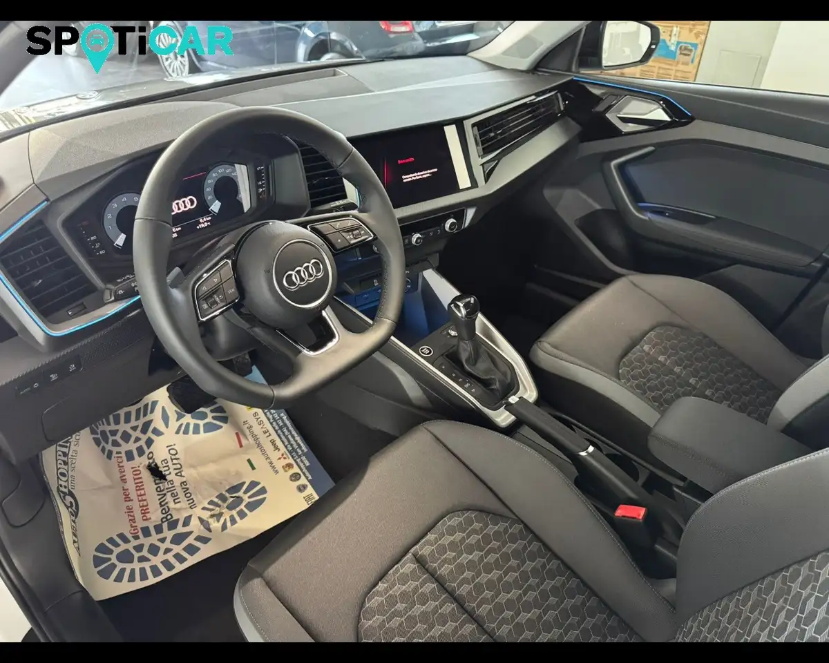 Audi A1 allstreet 30 1.0 tfsi Identity Contrast 116cv s tronic, миниатюра 7