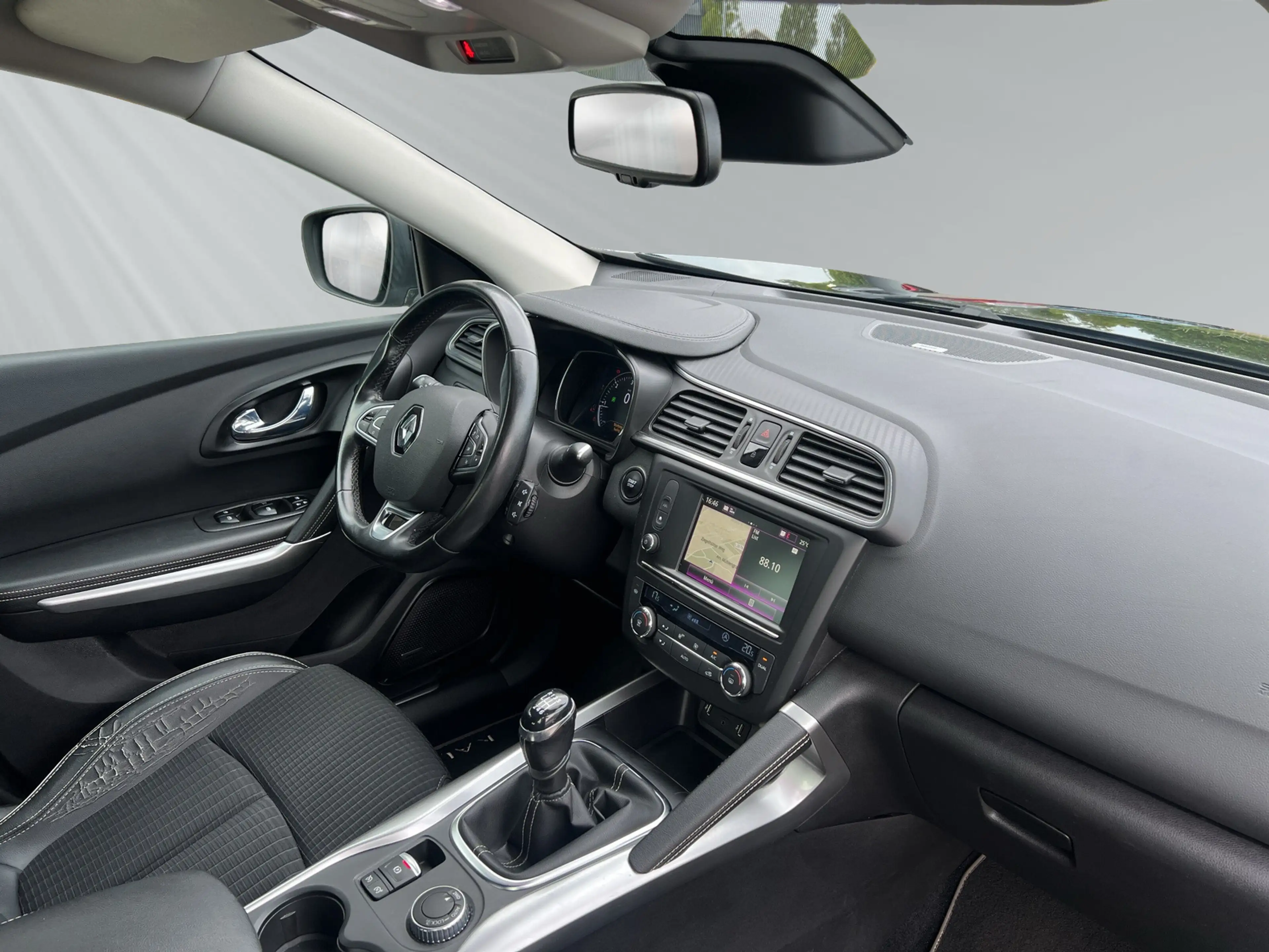 Renault Kadjar Bose Edition dCi 130 4x4 — photo 11