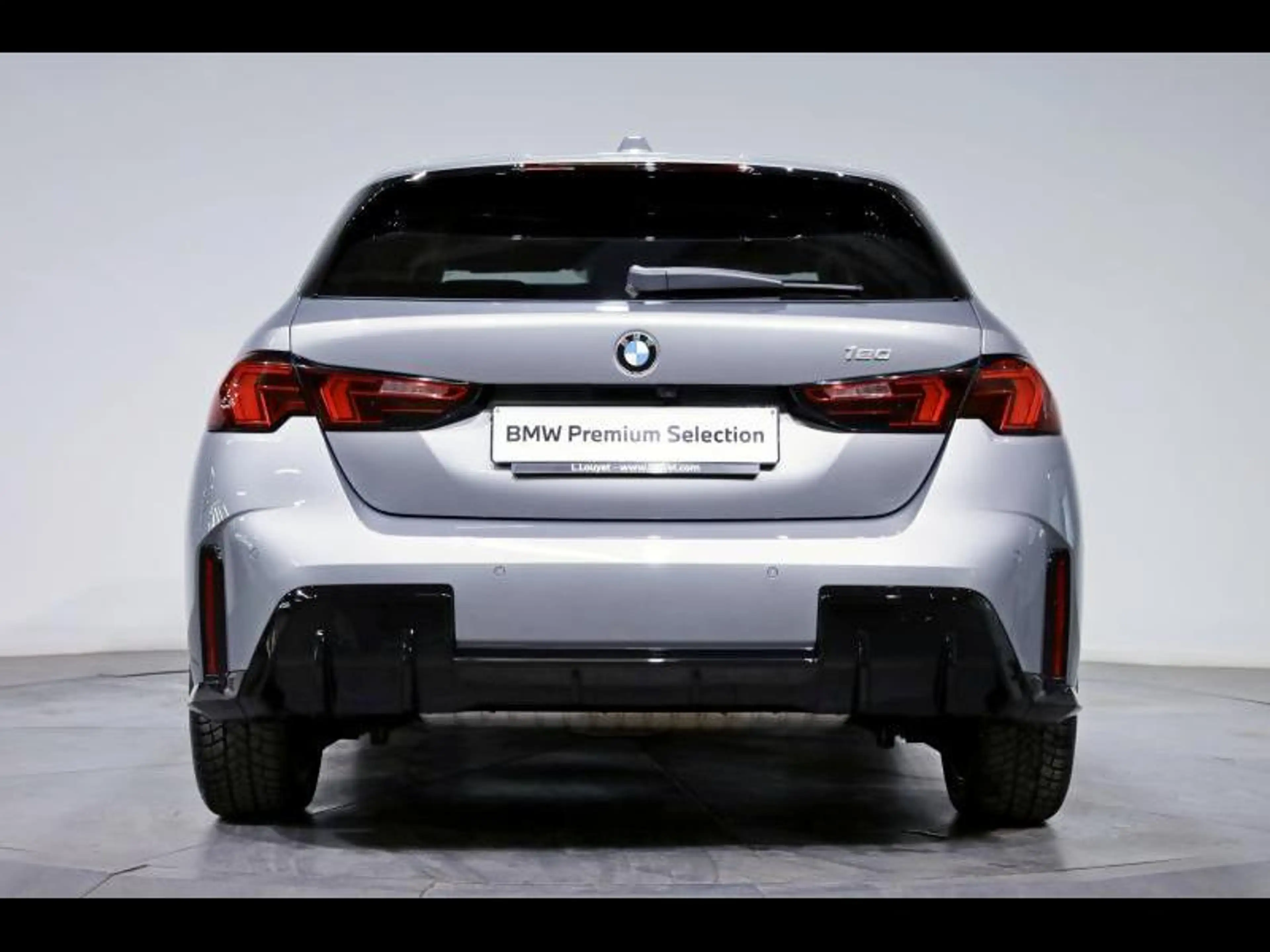 BMW 120 Hatch M Sport Design — photo 4