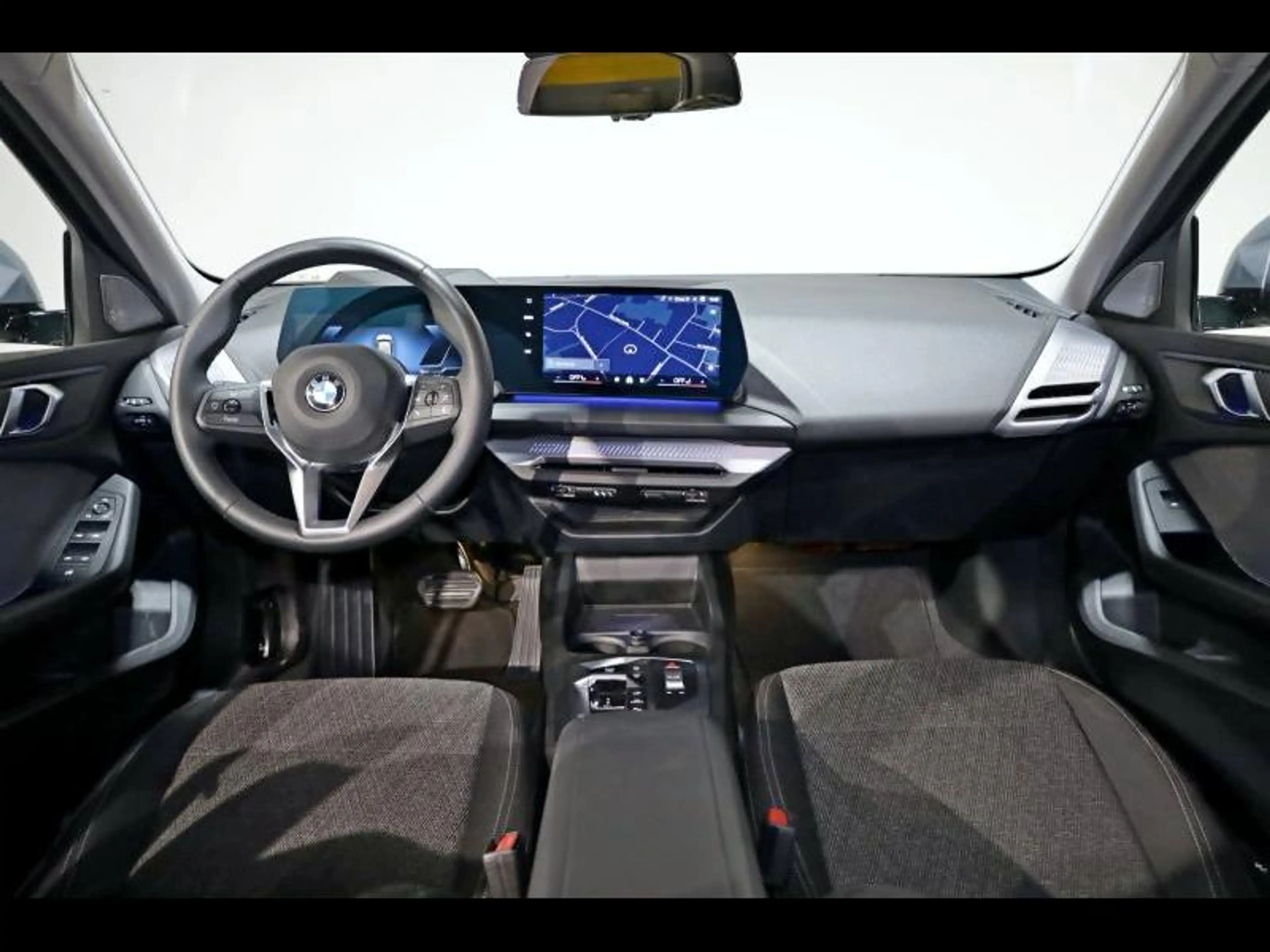 BMW 120 Hatch M Sport Design — photo 7