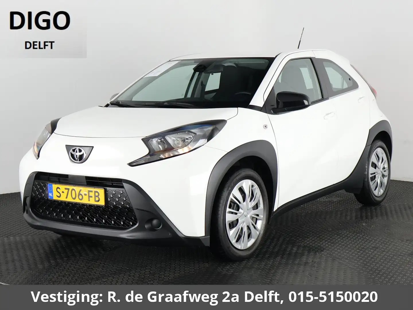 Toyota Aygo X 1.0 VVT-i MT Play | Apple Carplay & Android Auto | Blanc - 1