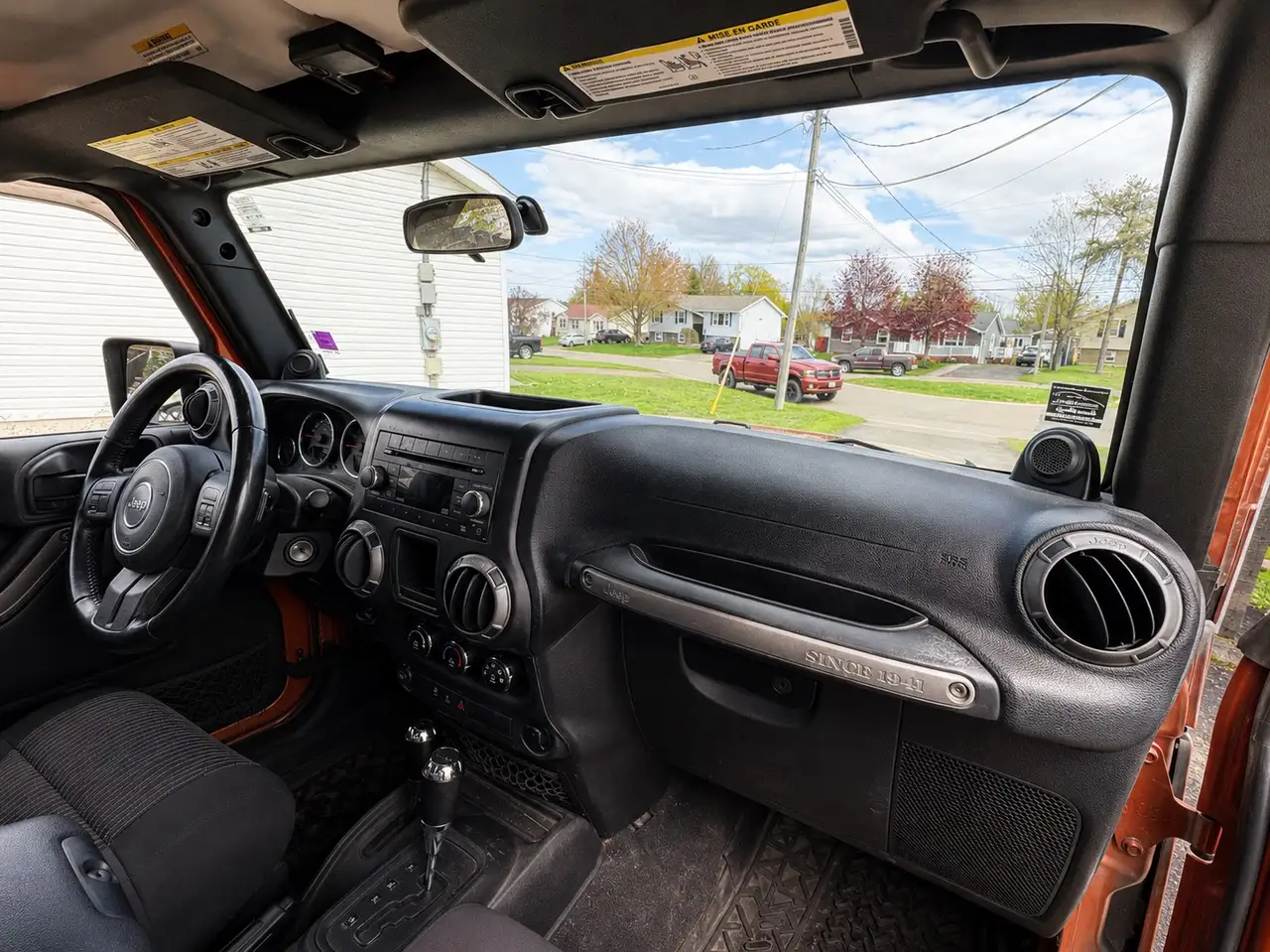 Jeep Wrangler снимка Jeep Wrangler