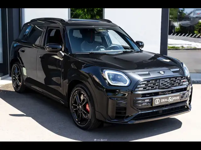 Mini Countryman view 6