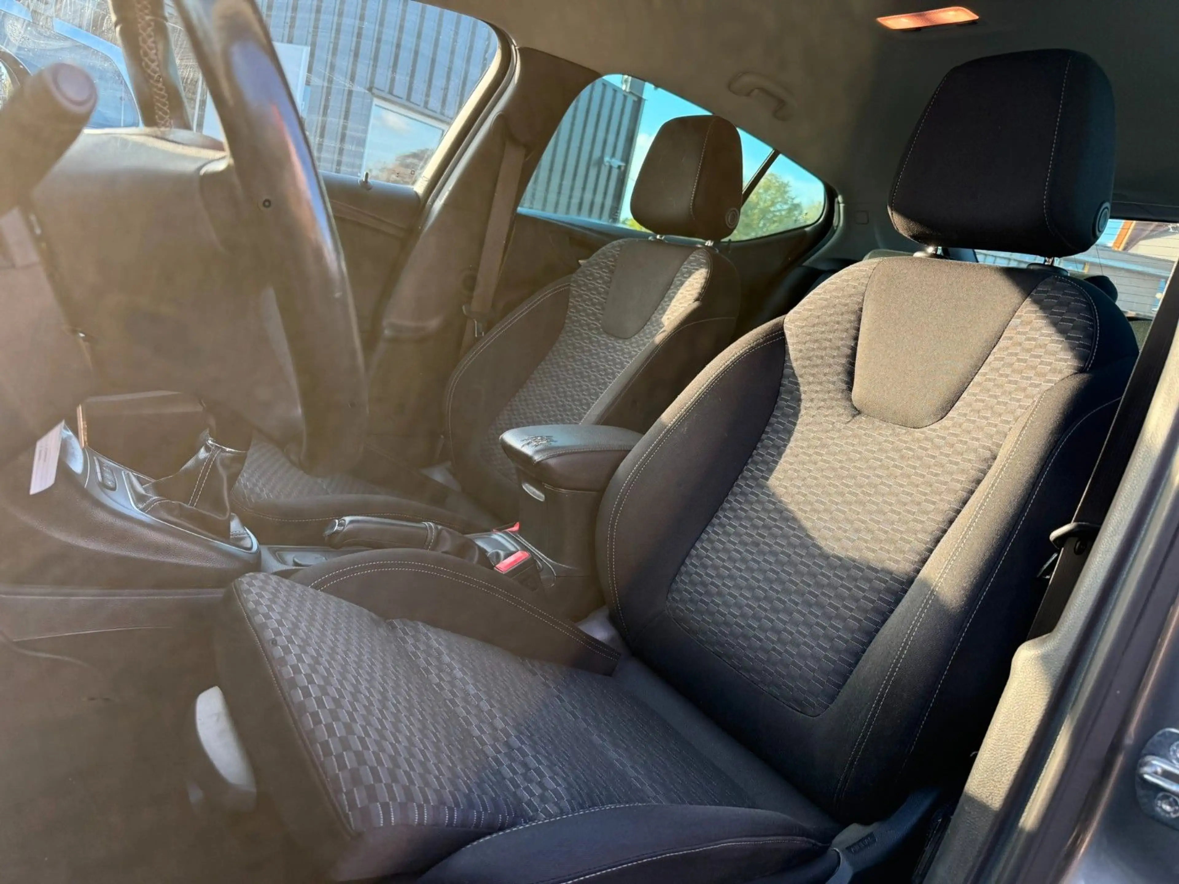 Opel Astra K Lim. 5-trg. Business Start/Stop — photo 9