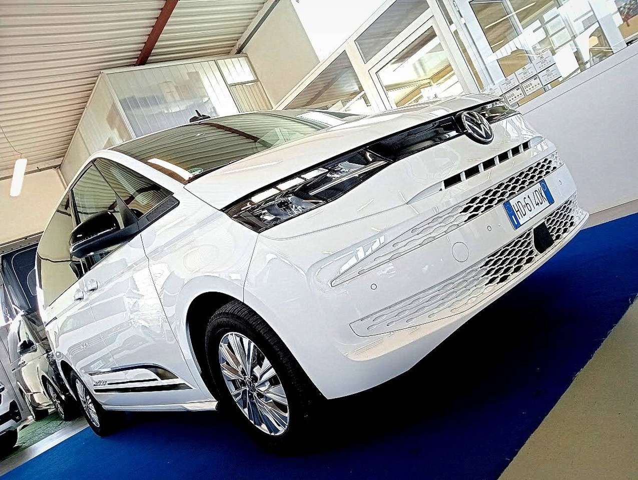 Volkswagen T7 Multivan 2.0 TDI 150cv DSG * PRONTA CONSEGNA *
