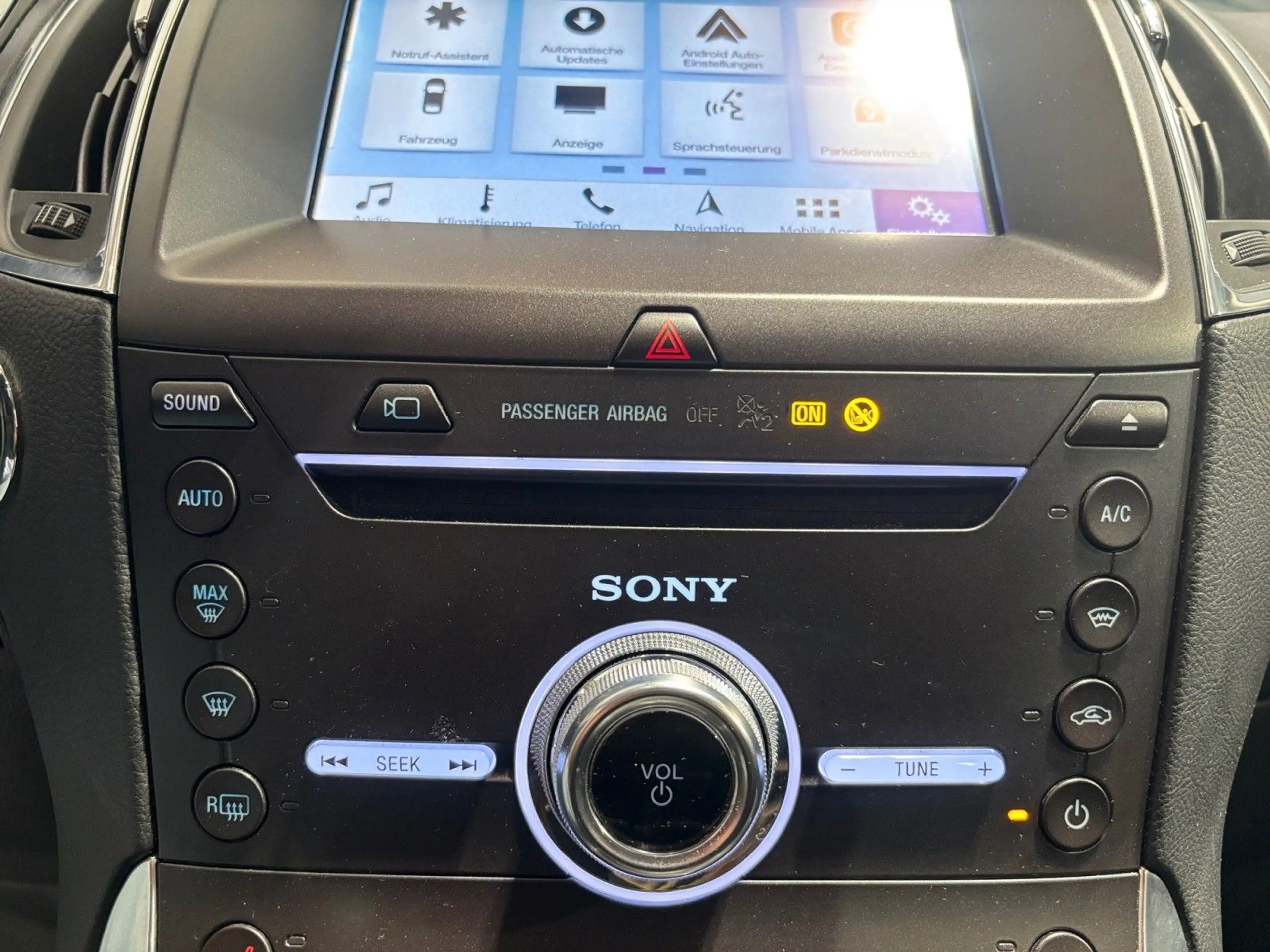 Ford S-Max S-MAX Titanium 7Sitz./LED/SZH/NAV/ACC/KAM — photo 27