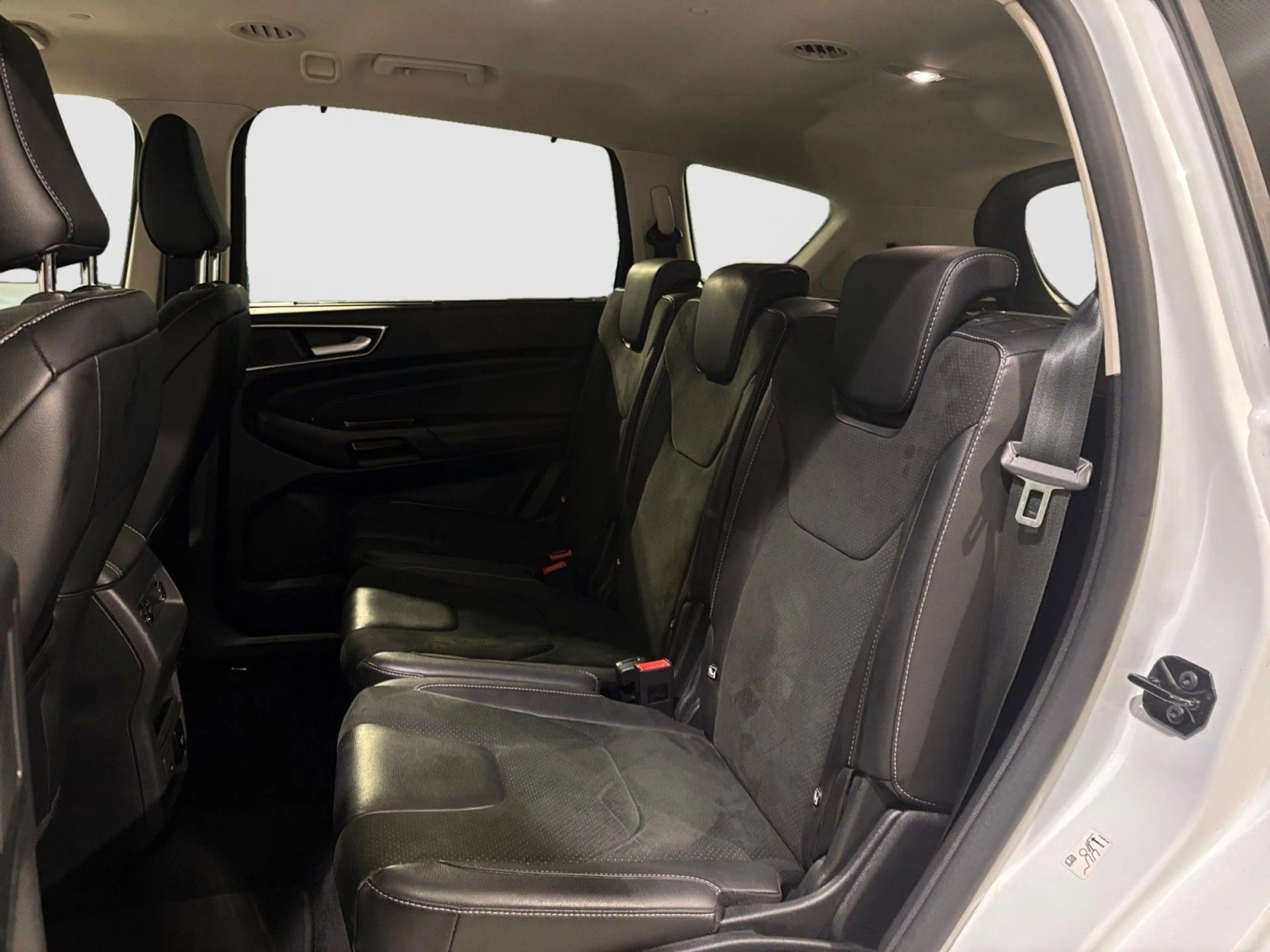 Ford S-Max S-MAX Titanium 7Sitz./LED/SZH/NAV/ACC/KAM — photo 16