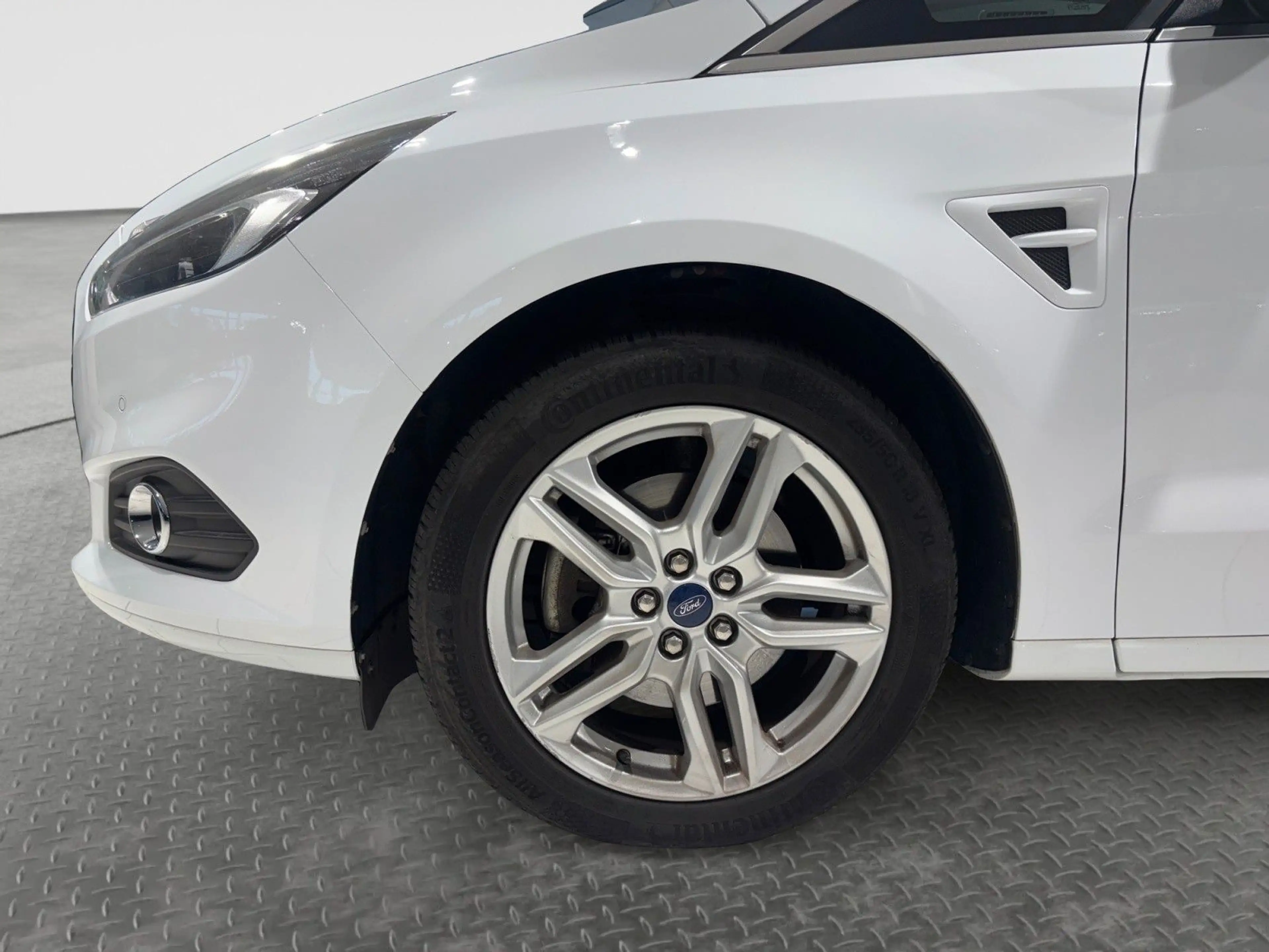 Ford S-Max S-MAX Titanium 7Sitz./LED/SZH/NAV/ACC/KAM — photo 9