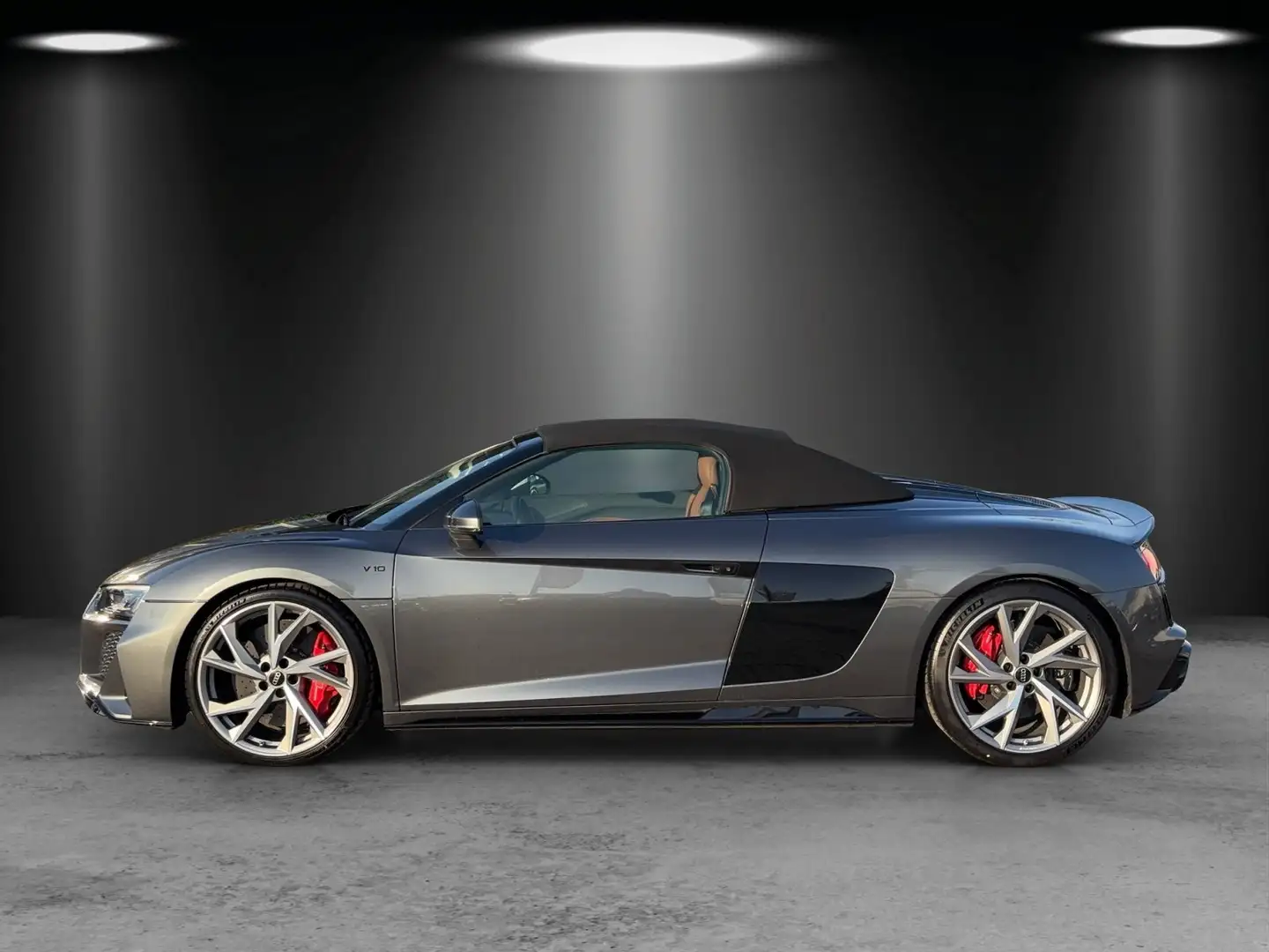 Audi R8 Spyder 5.2 FSI Performance Gris - 2