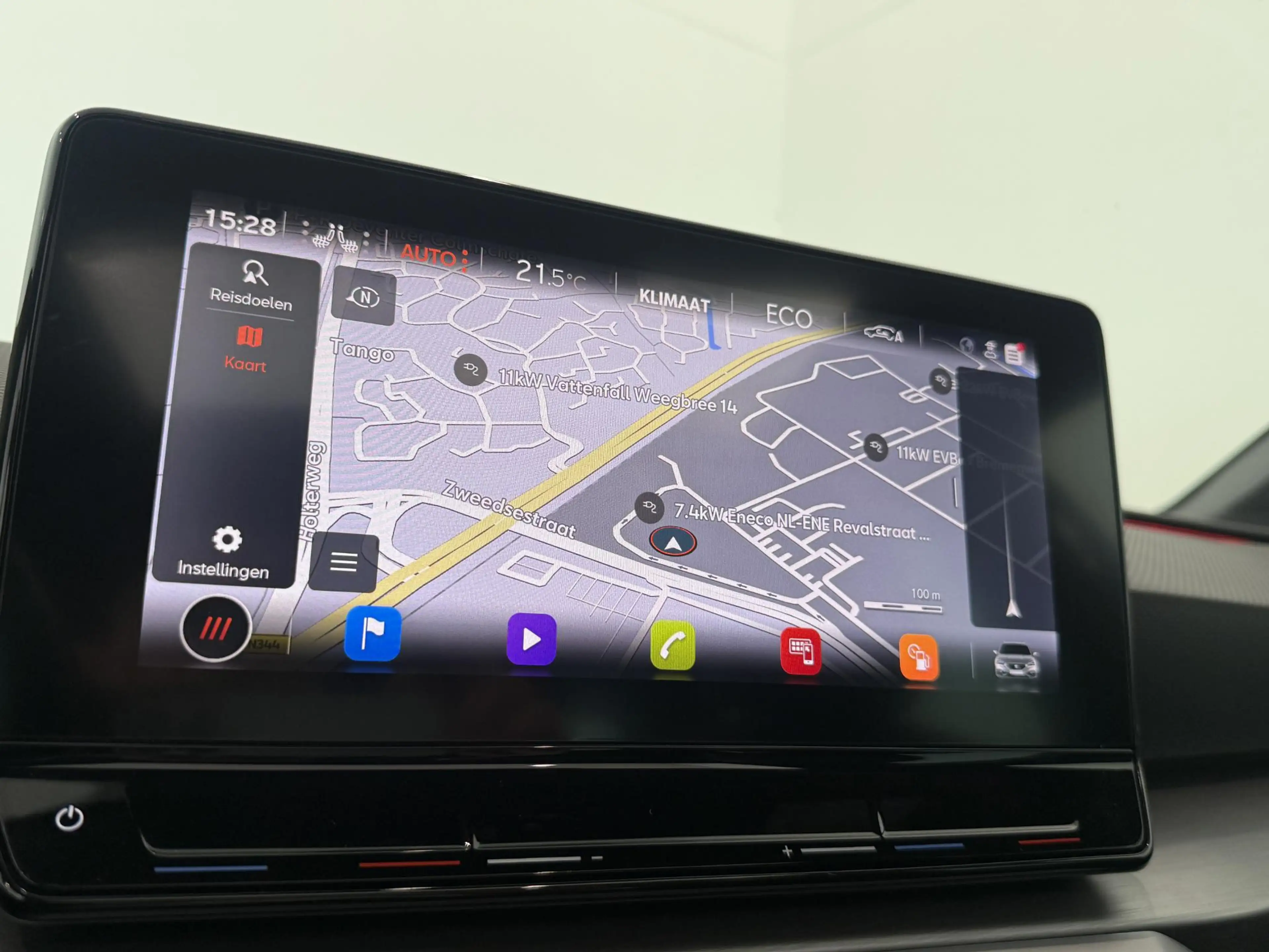 SEAT Leon e-Hybrid Sportstourer 1.4 TSI eHybrid PHEV FR Business Inte — photo 11