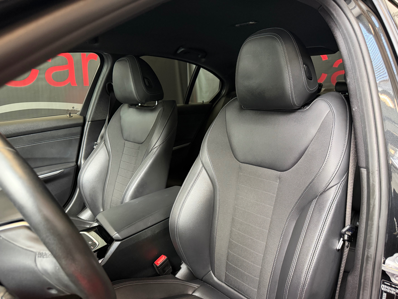 BMW 330 /Led/Ambi/Virtual/Zv/Cc/Pdc/Leder/Carplay/18"inc/ — photo 13