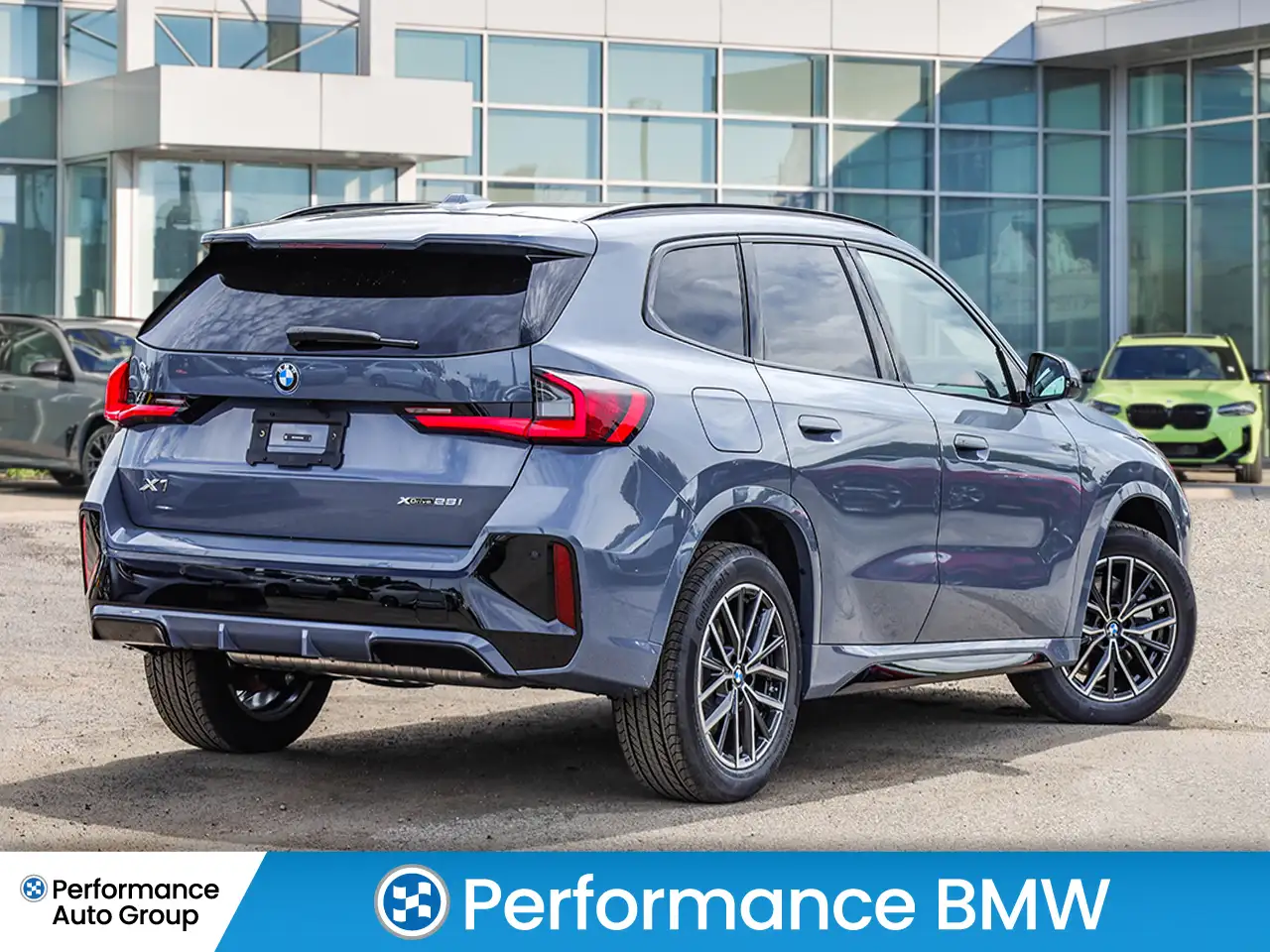 BMW X1 снимка BMW X1