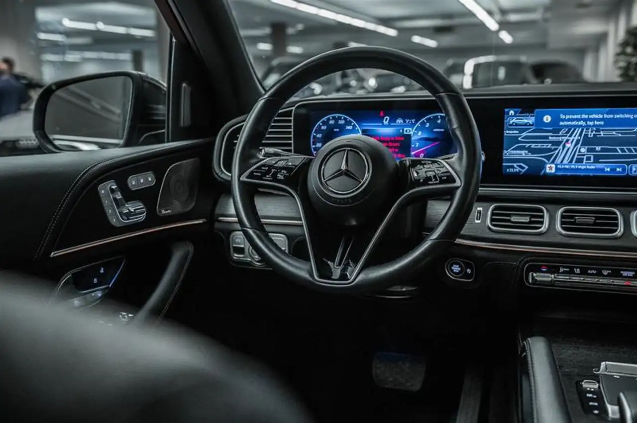 Mercedes-Benz GLE снимка Mercedes-Benz GLE