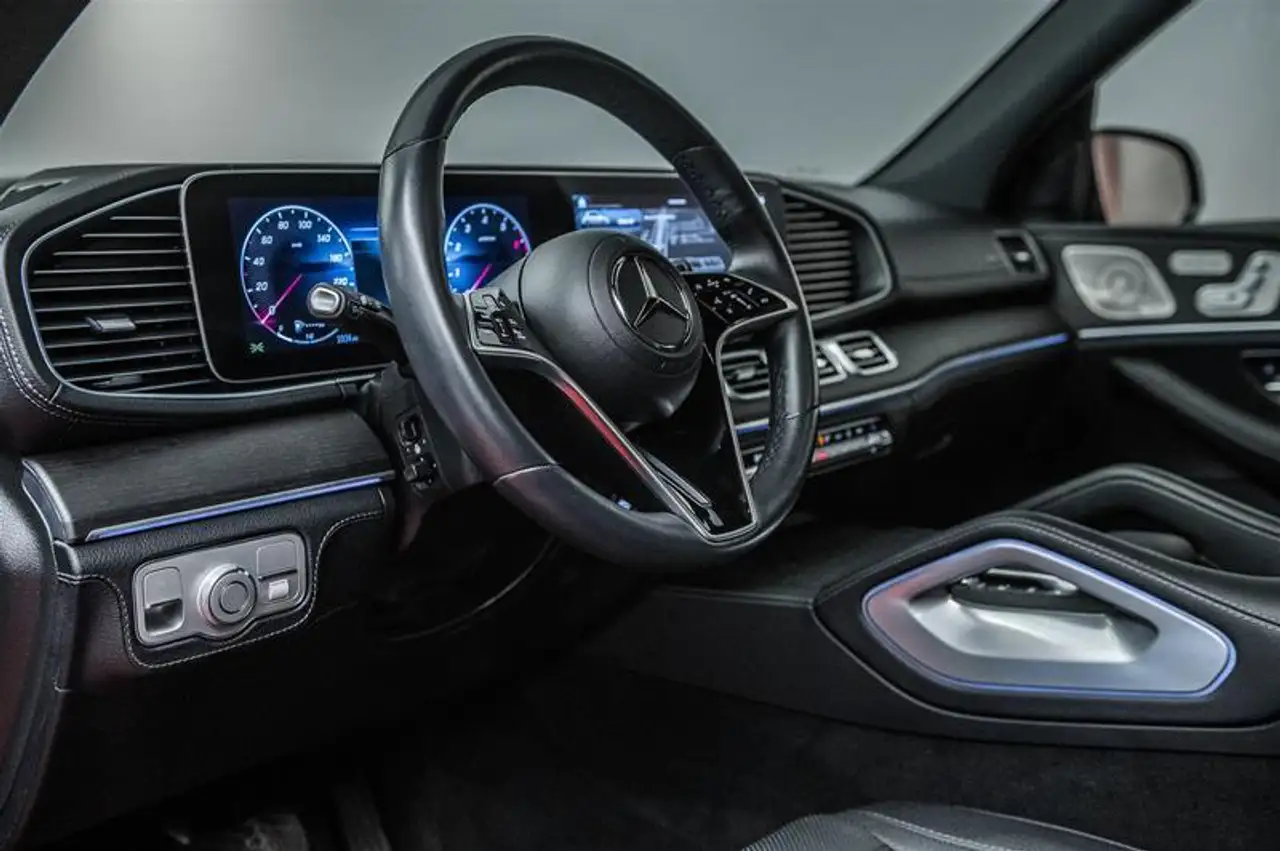 Mercedes-Benz GLE снимка Mercedes-Benz GLE