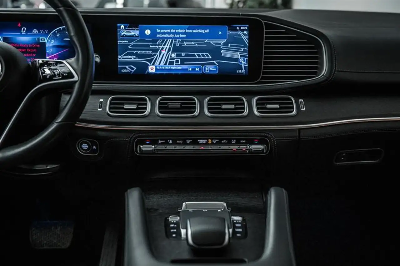 Mercedes-Benz GLE снимка Mercedes-Benz GLE