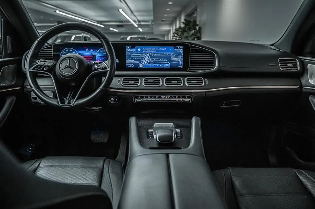 Mercedes-Benz GLE снимка Mercedes-Benz GLE