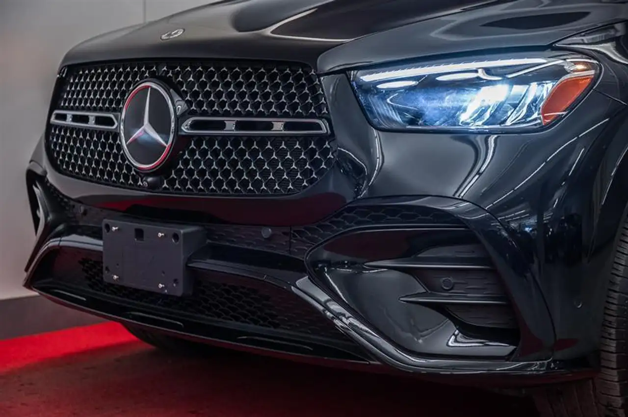 Mercedes-Benz GLE снимка Mercedes-Benz GLE