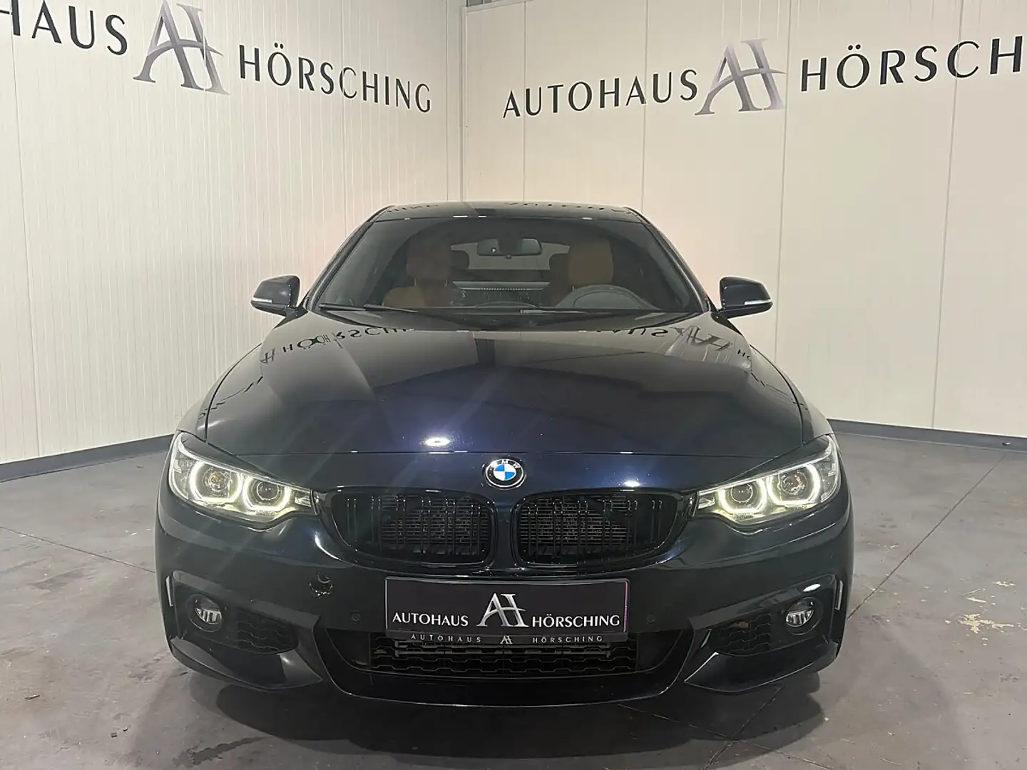 BMW 420 i Gran Coupe Aut. Schwarz - 2