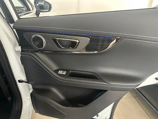 Omoda 5 view 12
