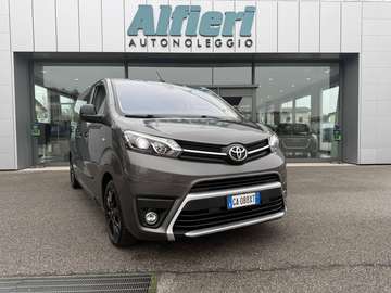 Verso Medium 2.0D 177cv S&S Automatico 8m Black Ed