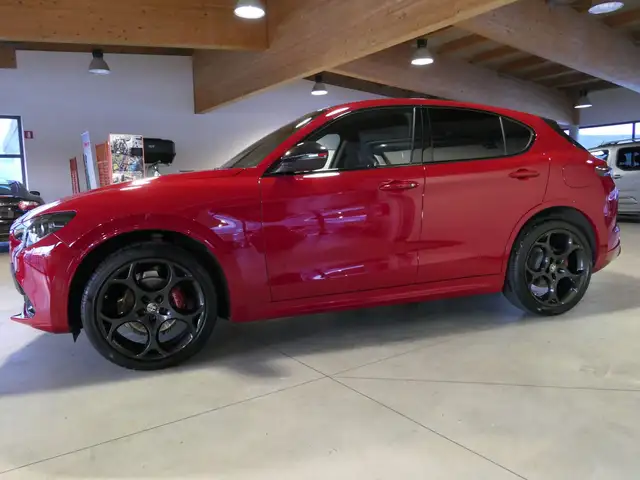 Alfa Romeo Stelvio 2.0 T 280 CV Tributo Italiano AT8 Q4