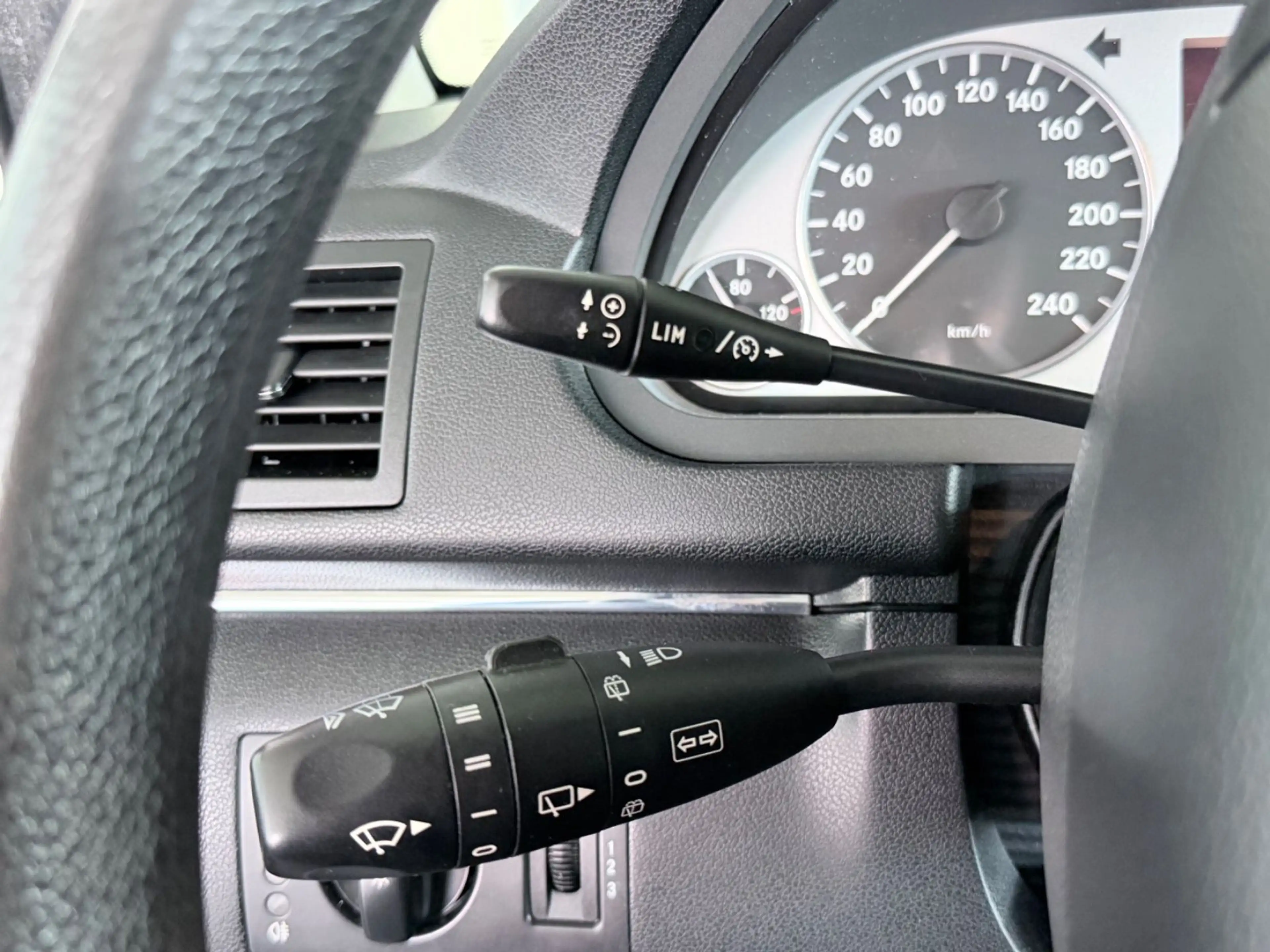 Mercedes-Benz B 180 CDI Automatik Special Edition AHK KLIMA — photo 10