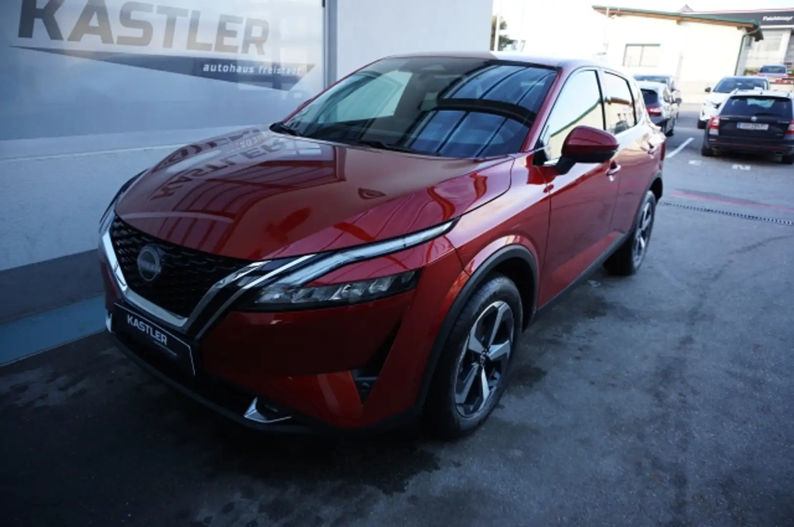 Nissan Qashqai N-Connecta 1,3 DIG-T Winter/Business Paket Rot - 1