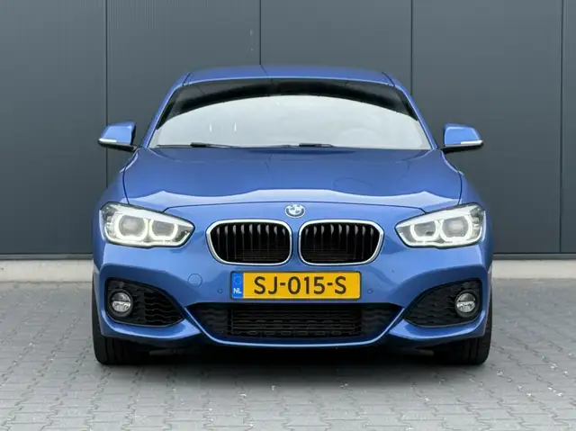 BMW 1 Series view 7