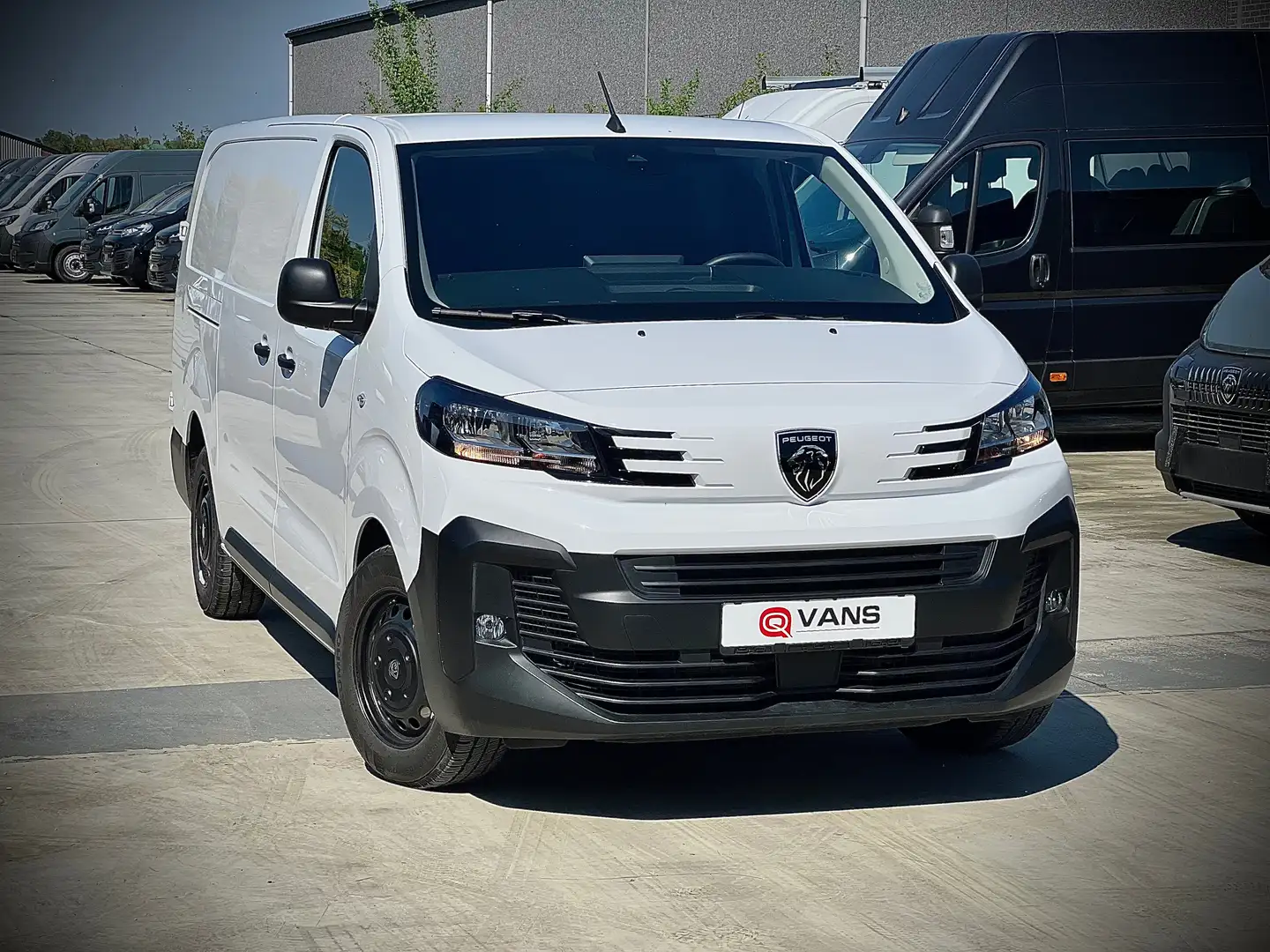 Peugeot Expert AUTOMAAT /CAMERA /CARPLAY/ ZETELVERW 27.645 netto Wit - 1