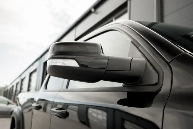 Ram 1500 view 9