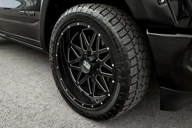 Ram 1500 view 12