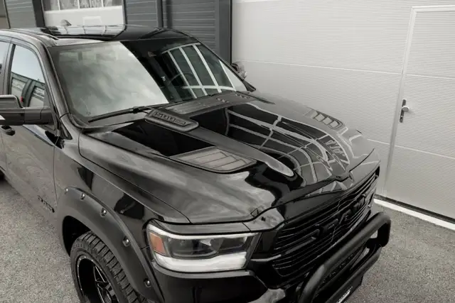 Ram 1500 view 14